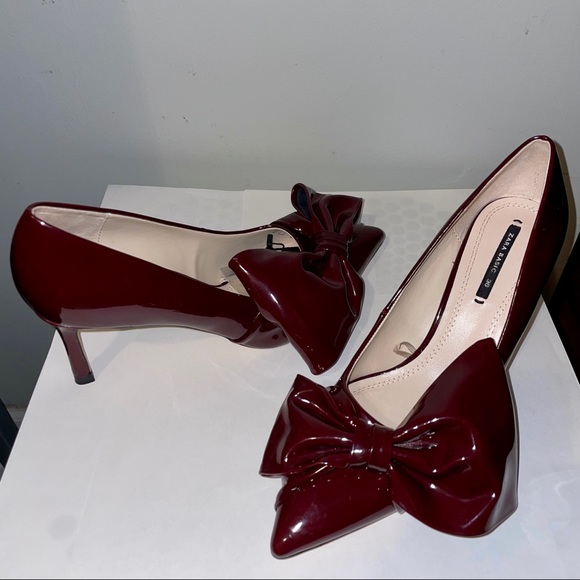 Zara Burgundy Court with Bow Pumps - Picture 12 of 15